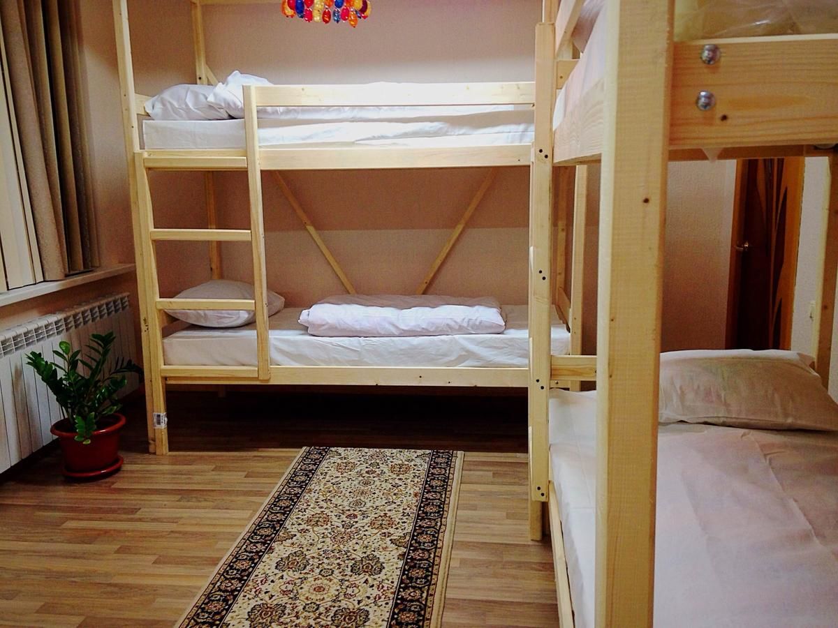 Отели типа «постель и завтрак» Hostel Arzy Атырау-16